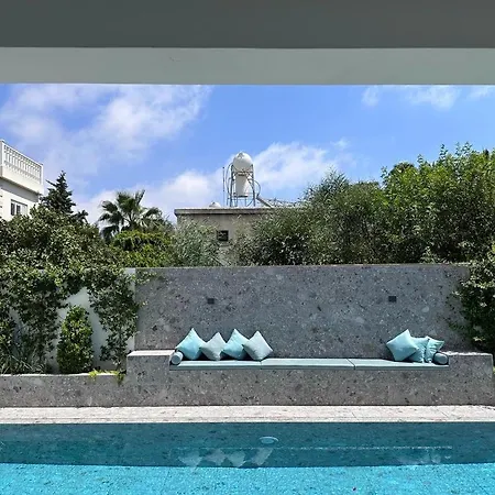 Tiffany Mare Villa *